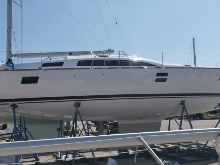 Alquiler de Elan Impression 45.1 en Zadar