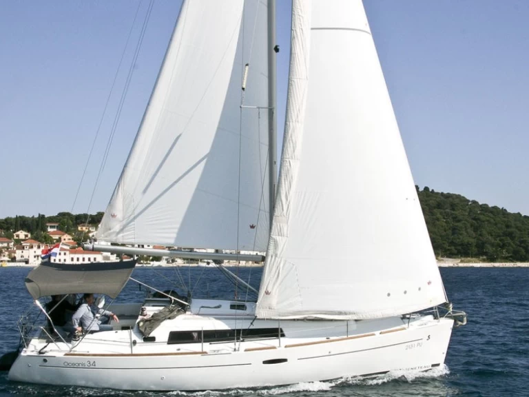 Alquiler Pula - Bénéteau Oceanis 34.2 en SamBoat