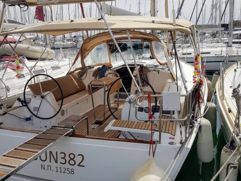 Alquiler de Velero, con o sin patrón Dufour Álimos
