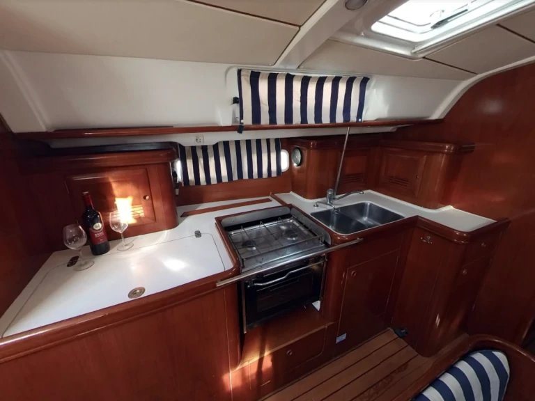 Alquiler Velero Bénéteau con o sin  título de navegación