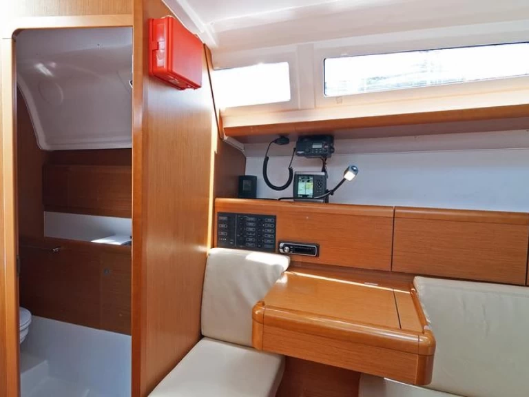 Alquiler de barcos Split barato de Sun Odyssey 33i