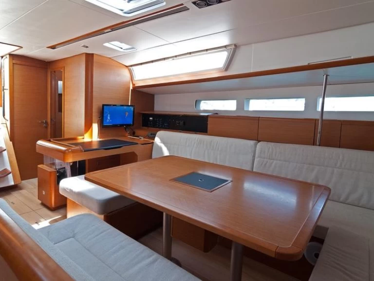 Alquiler de embarcaciones Jeanneau Sun Odyssey 509 enSplit en Samboat