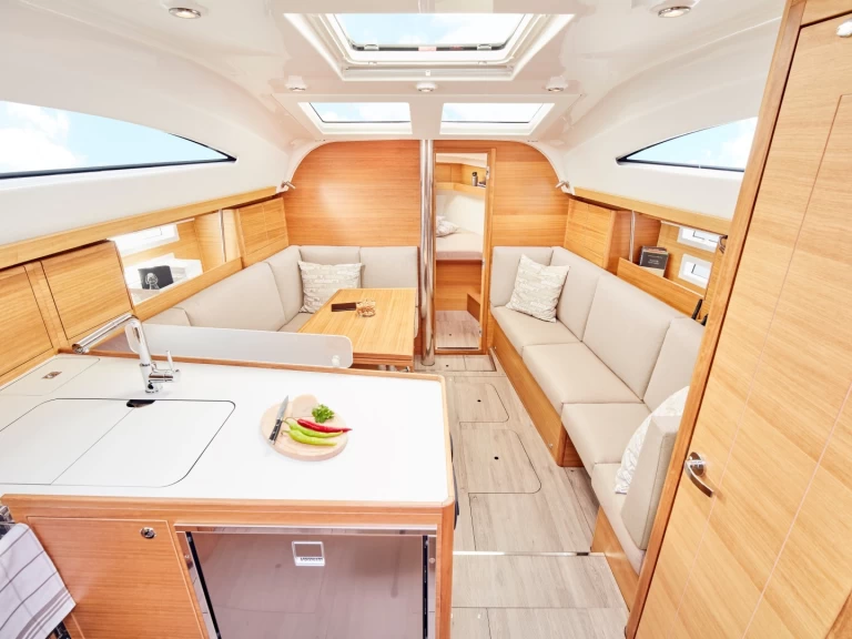 Alquiler de Elan Impression 40.1 en Primošten