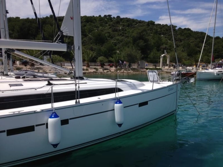 Bavaria Cruiser 46 de alquiler a Rogoznica