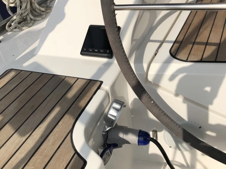 Alquiler Velero en Álimos - Bavaria Cruiser 51