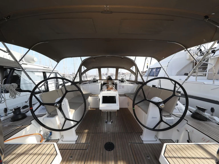 Alquiler de Bavaria Bavaria C42 en Biograd na Moru