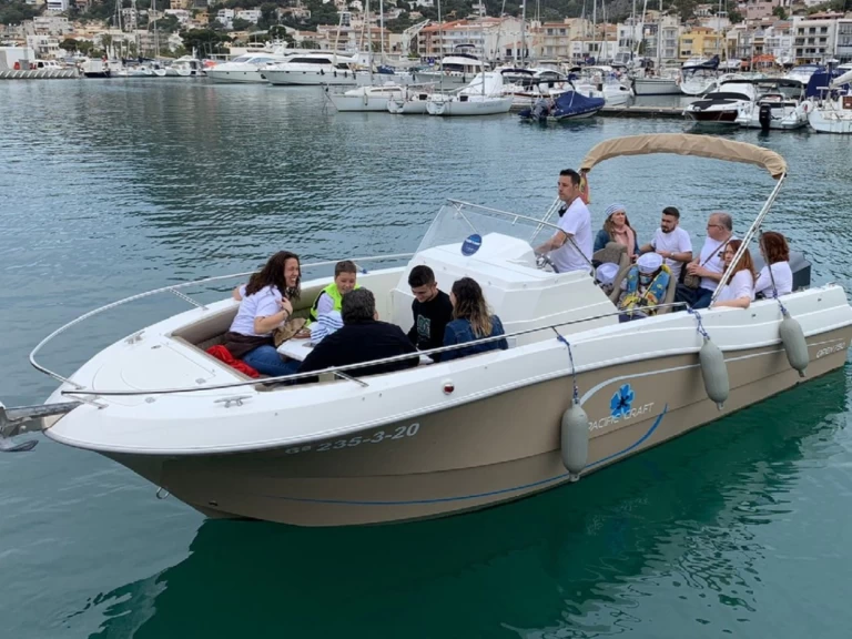 Alquiler de barcos l'Estartit barato de Pacific Craft 750 Open