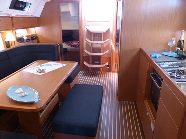 Alquiler de Velero, con o sin patrón Bavaria Procida