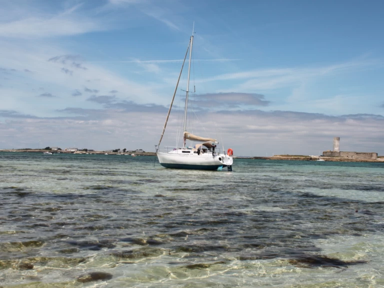 Velero para alquilar Locmiquélic al mejor precio