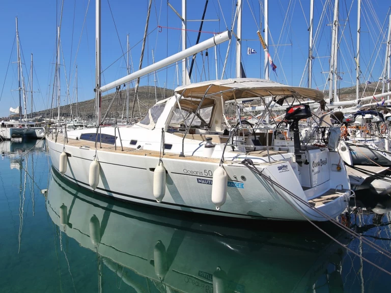 Bénéteau Oceanis 50 Family de alquiler a Pula