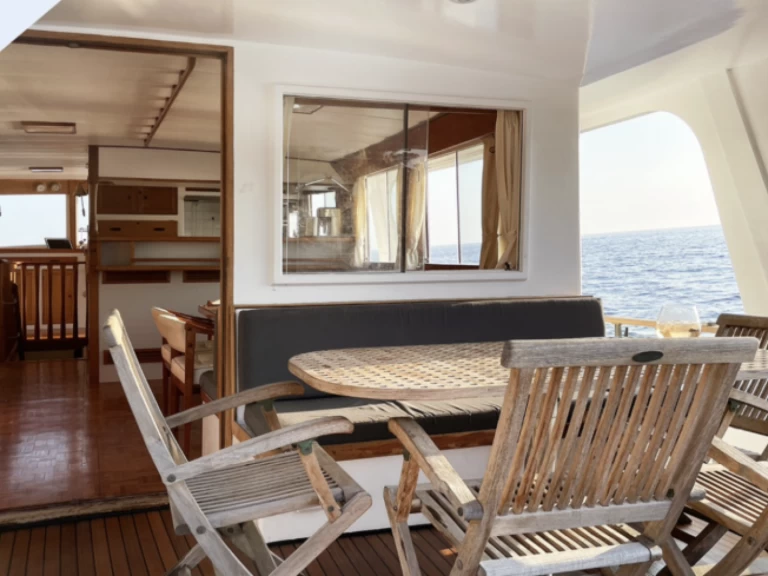 Alquiler de Grand Banks Grand Banks 50 en Marsella