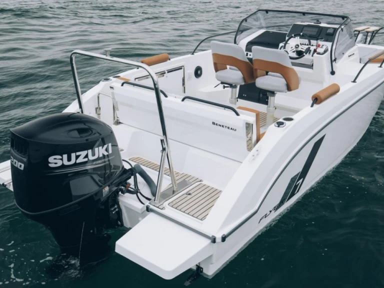 Alquiler de Bénéteau Flyer 7 SUNdeck en Mahón