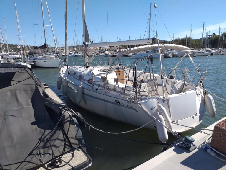 Alquiler Toulon - Bavaria Bavaria 40 Cruiser en SamBoat