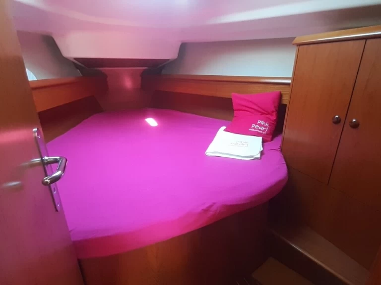 Alquiler Velero Jeanneau con o sin  título de navegación