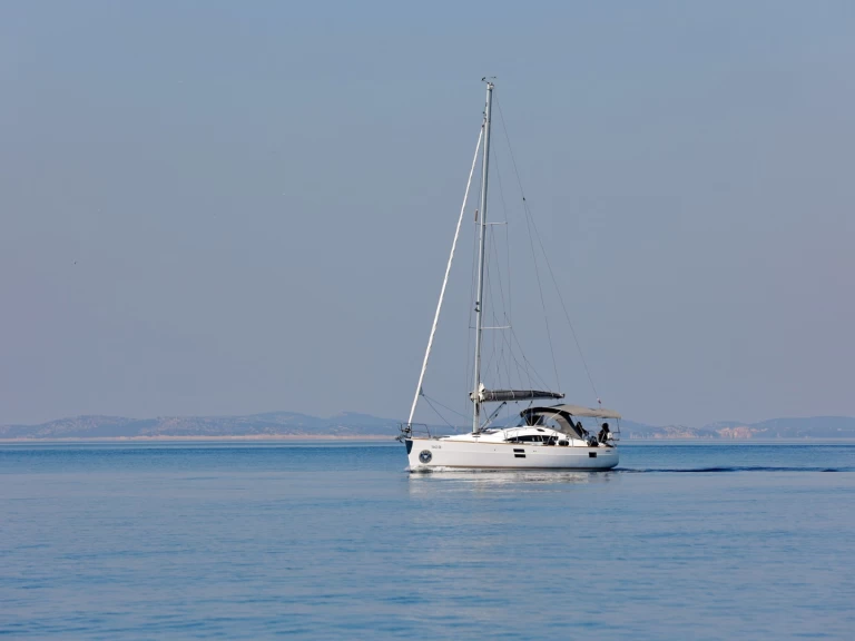 Alquiler de embarcaciones Elan Impression 40 enŠibenik en Samboat