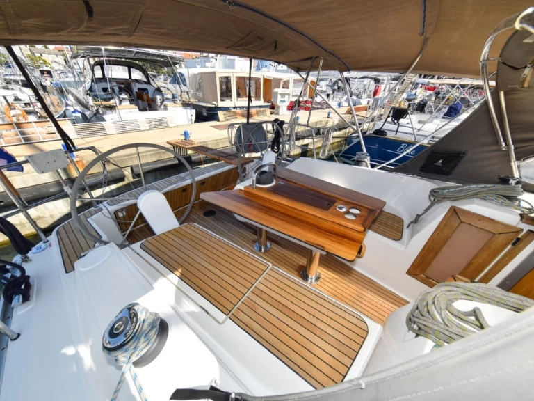 Alquiler Velero Bavaria con o sin  título de navegación