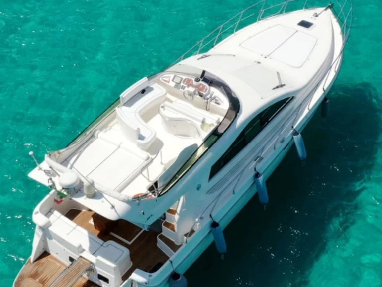 Enterprise Marine 46 FLY BRIDGE de alquiler a Porto Cesareo