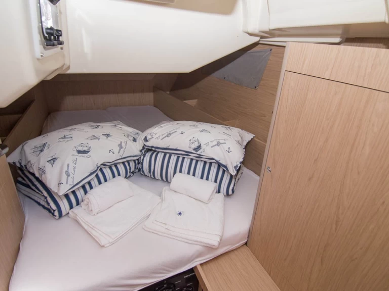 Alquiler de Bénéteau Oceanis 41.1 en Göcek