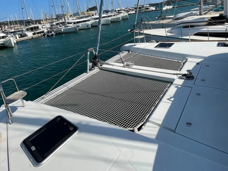 Alquiler de barcos Seget Donji barato de Lagoon 40