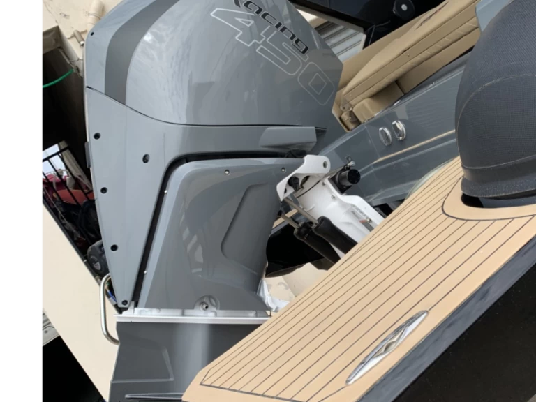 Alquiler de Salpa SALPA 30 en Ajaccio