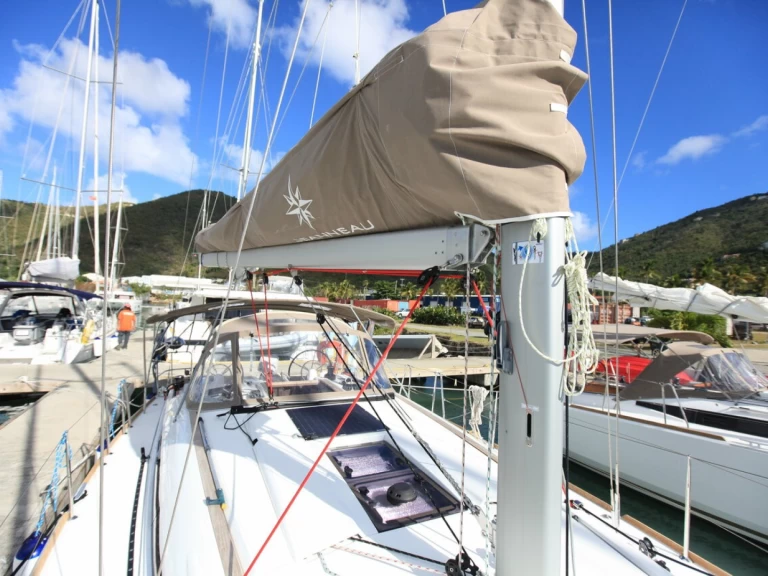 Alquiler Velero en Road Town - Jeanneau Sun Odyssey 419