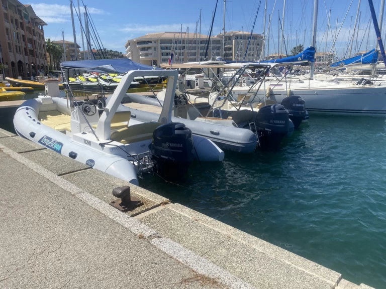 Alquiler de embarcaciones Capelli Tempest 650 enFréjus en Samboat