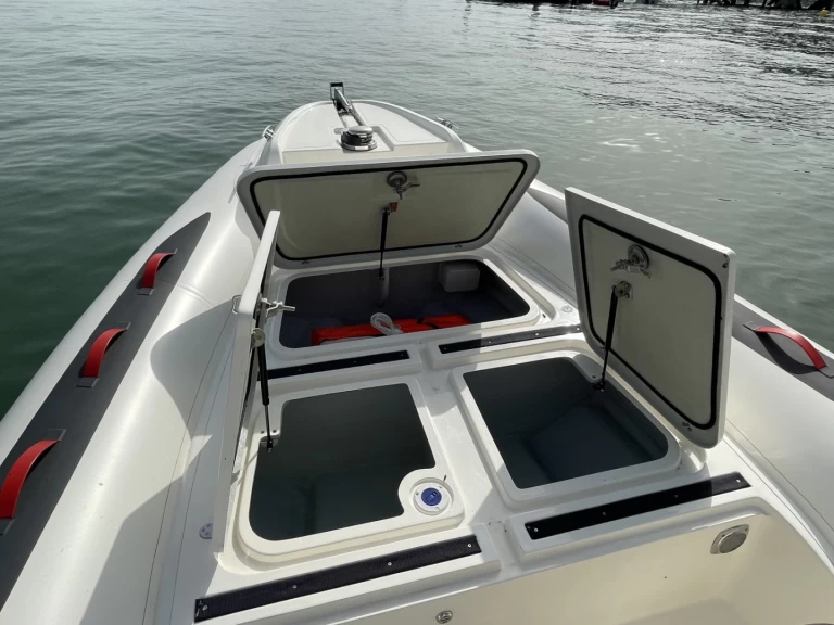 Alquiler de embarcaciones Bsc BSC 65 enGrand Piquey en Samboat