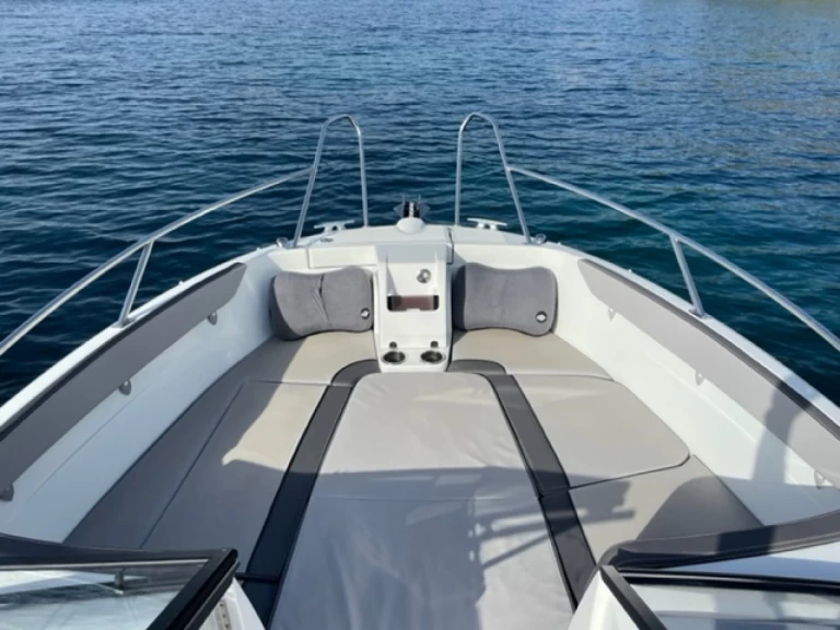 Alquiler Lancha Jeanneau con o sin  título de navegación