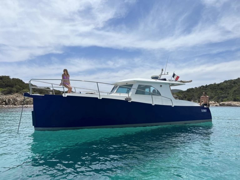 Alquiler Lancha en Sari-Solenzara - Meta JMF 32