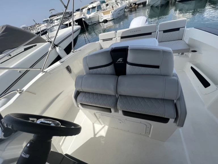 Alquiler de Lancha, con o sin patrón Karnic Les Issambres