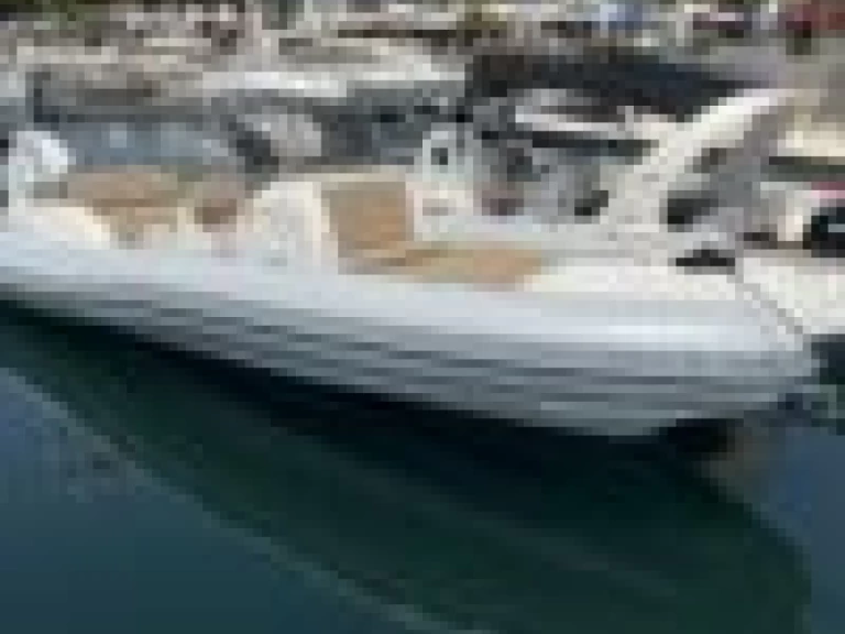 Alquiler de Neumática, con o sin patrón Marlin Boat Les Issambres