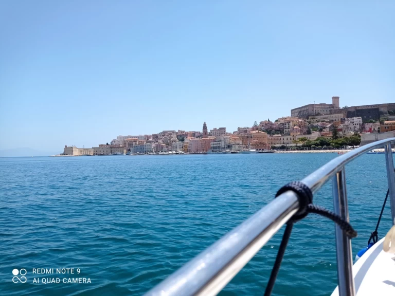 Lancha para alquilar Gaeta al mejor precio