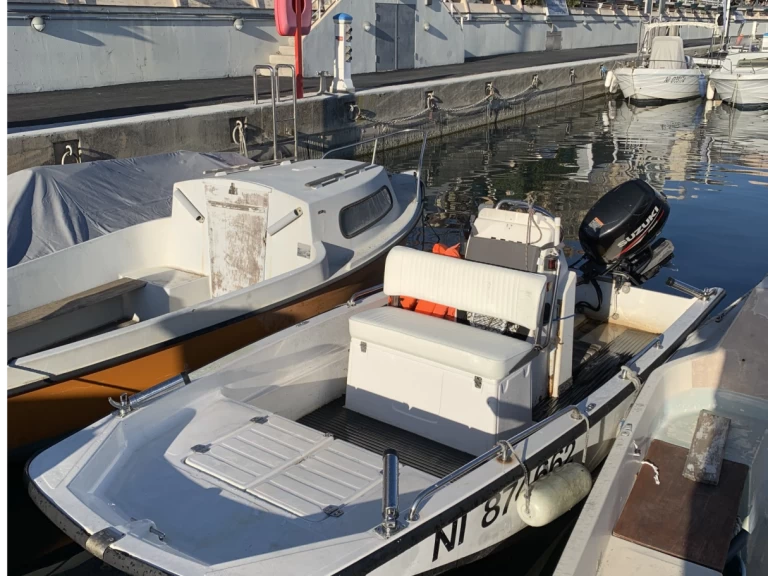 Alquiler Barco de motor Jullien con o sin  título de navegación