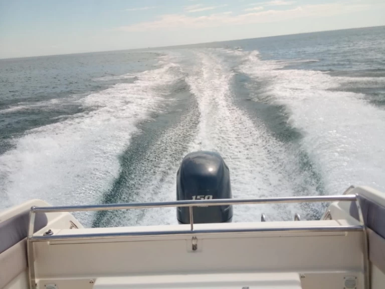 Kelt Azura 570 Cabin de alquiler a Île-Tudy