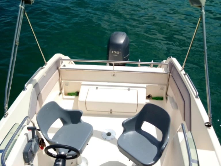 Alquiler de barcos Île-Tudy barato de Azura 570 Cabin