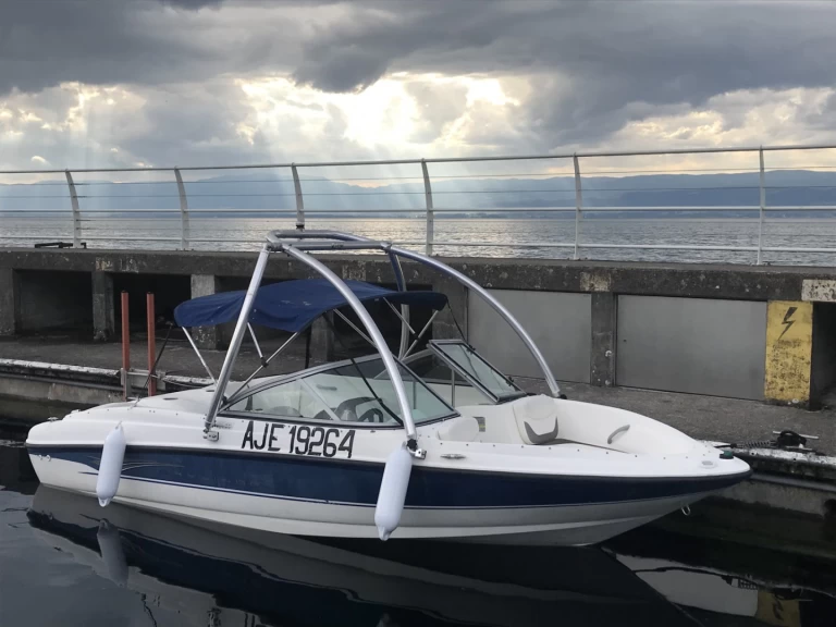 Alquiler de Lancha, con o sin patrón Bayliner Thonon-les-Bains