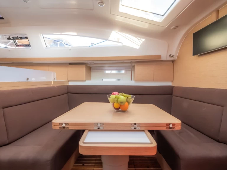 Alquiler Velero en Biograd na Moru - Elan Impression 40