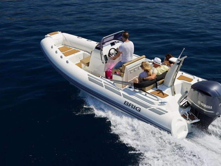 Alquiler de barcos Marsella barato de Eagle 6.7