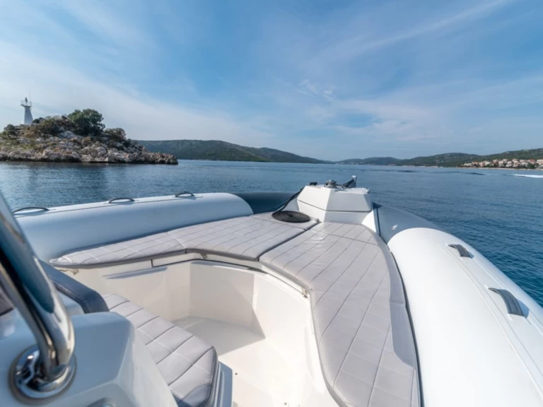Alquiler de Marlin Boat Dynamic 790 pro en Trogirski Zaliv