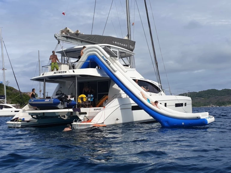 Leopard Catamarans / Robertson & Caine Leopard 58 de alquiler a Eden Island