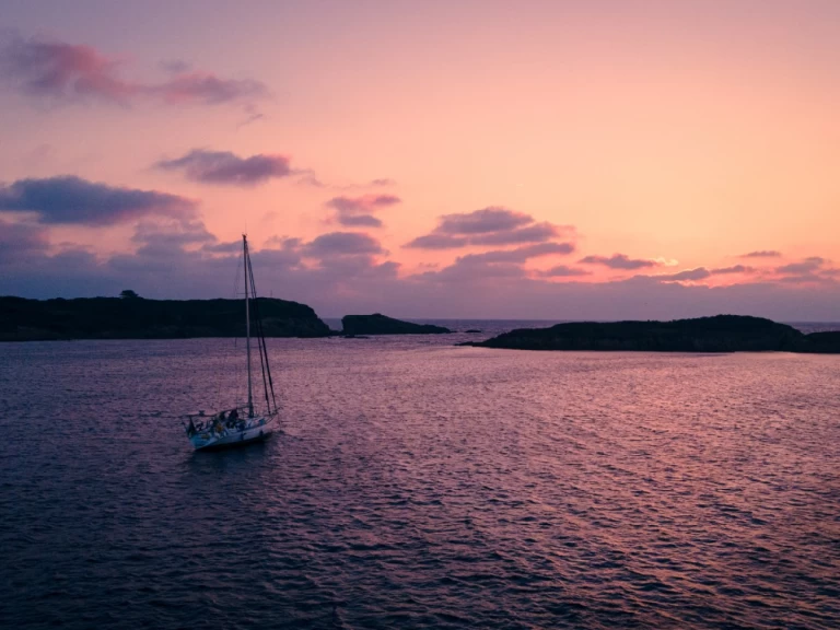 Kirie Feeling 486 de alquiler a Le Marin