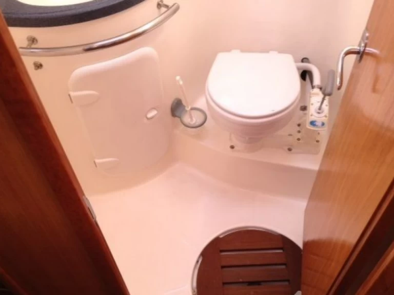 Bavaria Bavaria 39 Cruiser de alquiler a Rhodes (Ciudad)