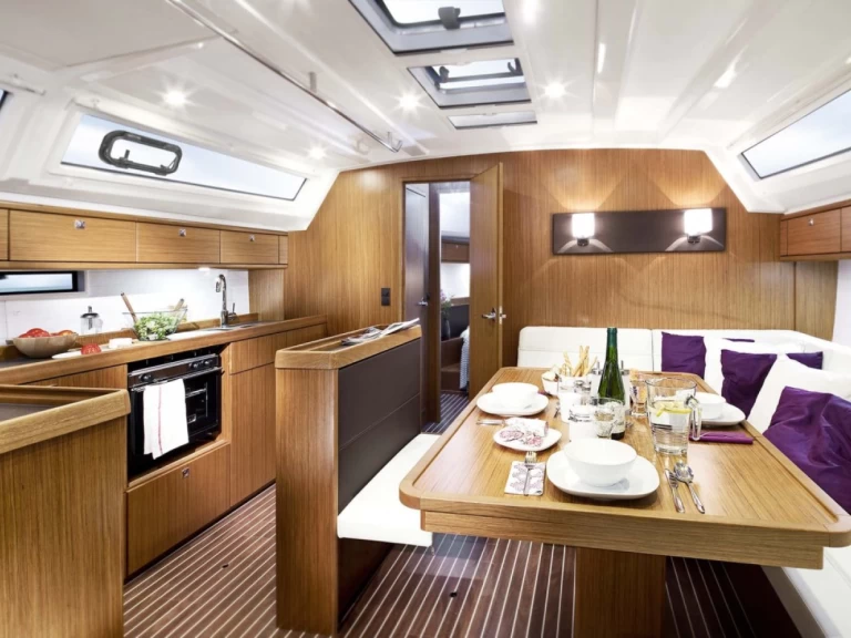 Alquiler de embarcaciones Bavaria Cruiser 46 enRhodes (Ciudad) en Samboat