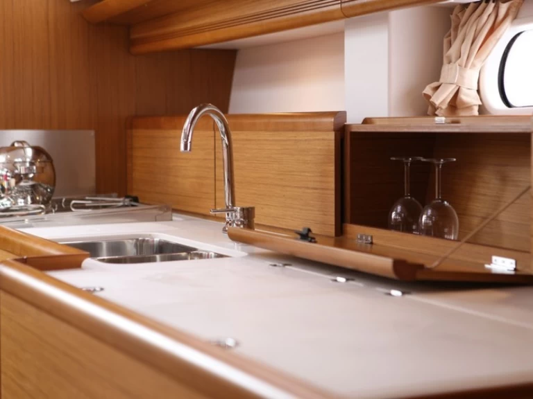 Alquiler de barcos Lefkáda barato de Sun Odyssey 44i