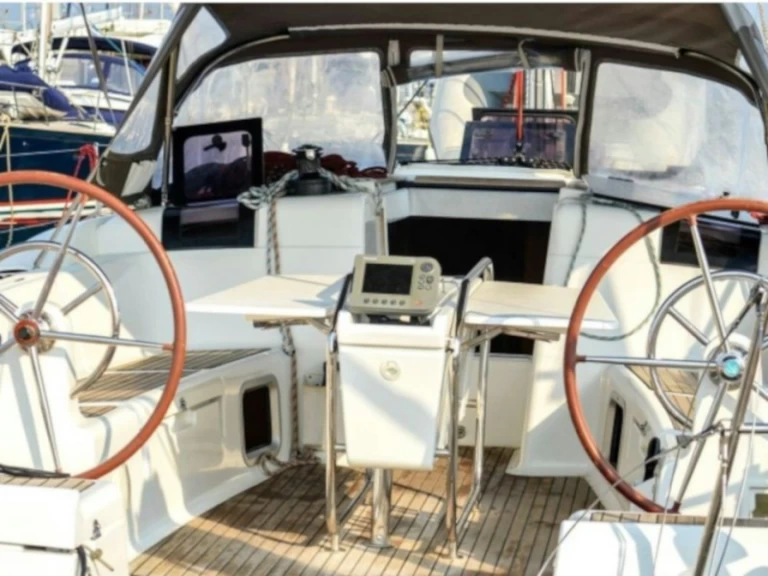 Alquiler de embarcaciones Jeanneau Sun Odyssey 439 enLefkáda en Samboat