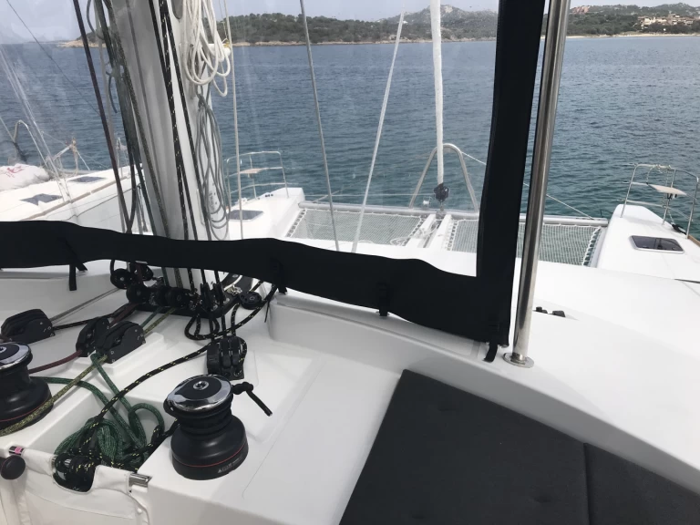 Alquiler de Catamarán, con o sin patrón Lagoon Cugnana Verde