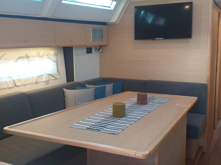 Alquiler de D&D Yacht D&D Kufner 50 I. en Trogir