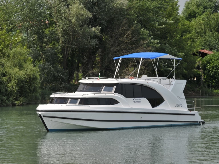 Alquiler de embarcaciones Houseboat Holidays Italia Minuetto 6+ enCasale sul Sile en Samboat