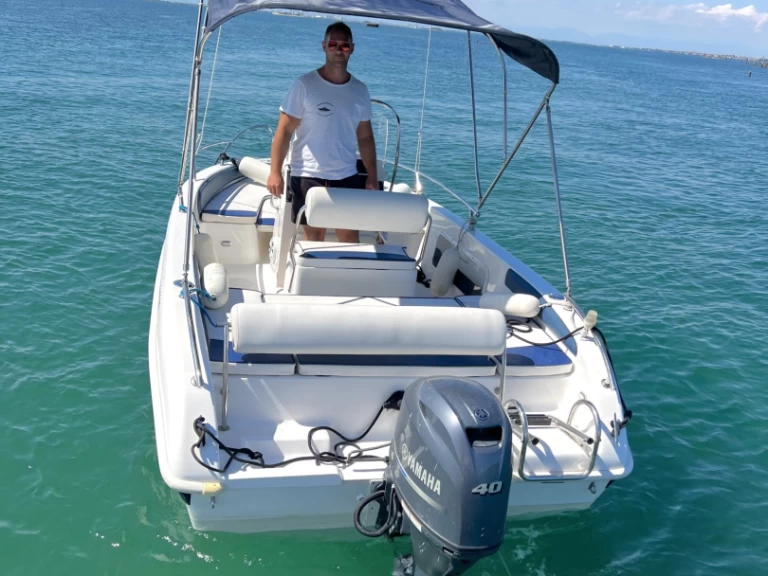 Alquiler de embarcaciones Yacht&Co  Adriatc 19.5 enVenecia en Samboat