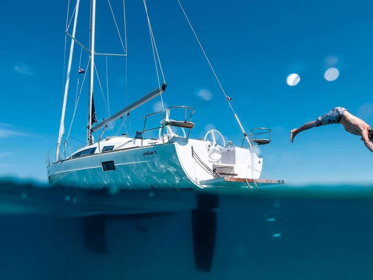 Alquiler Punat - Elan Impression 45.1 en SamBoat